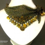 Ожерелье-косынка с янтарем