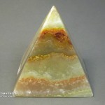 Пирамида из мраморного оникса, 6х6 см