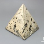 Пирамида из пирита, 8,2х8,1х8,5 см
