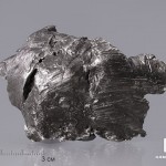 Метеорит «Сихотэ-Алинь», осколок 8,8х5х4,4 см (210 г)7