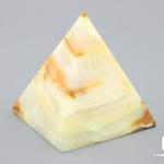 Пирамида из мраморного оникса, 3х3 см